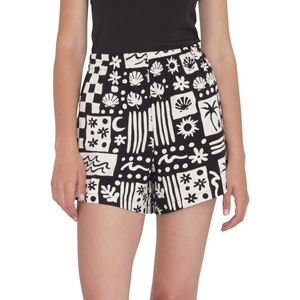 Sunny Wild Short Black