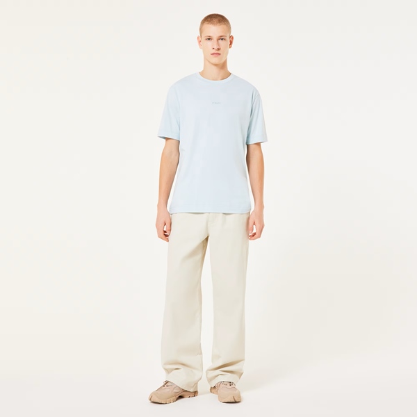B1B Repeated Tee Frost