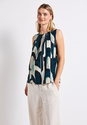 LTD QR Blousetop w pleat detai