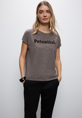 soft shirt w.bouclé wording